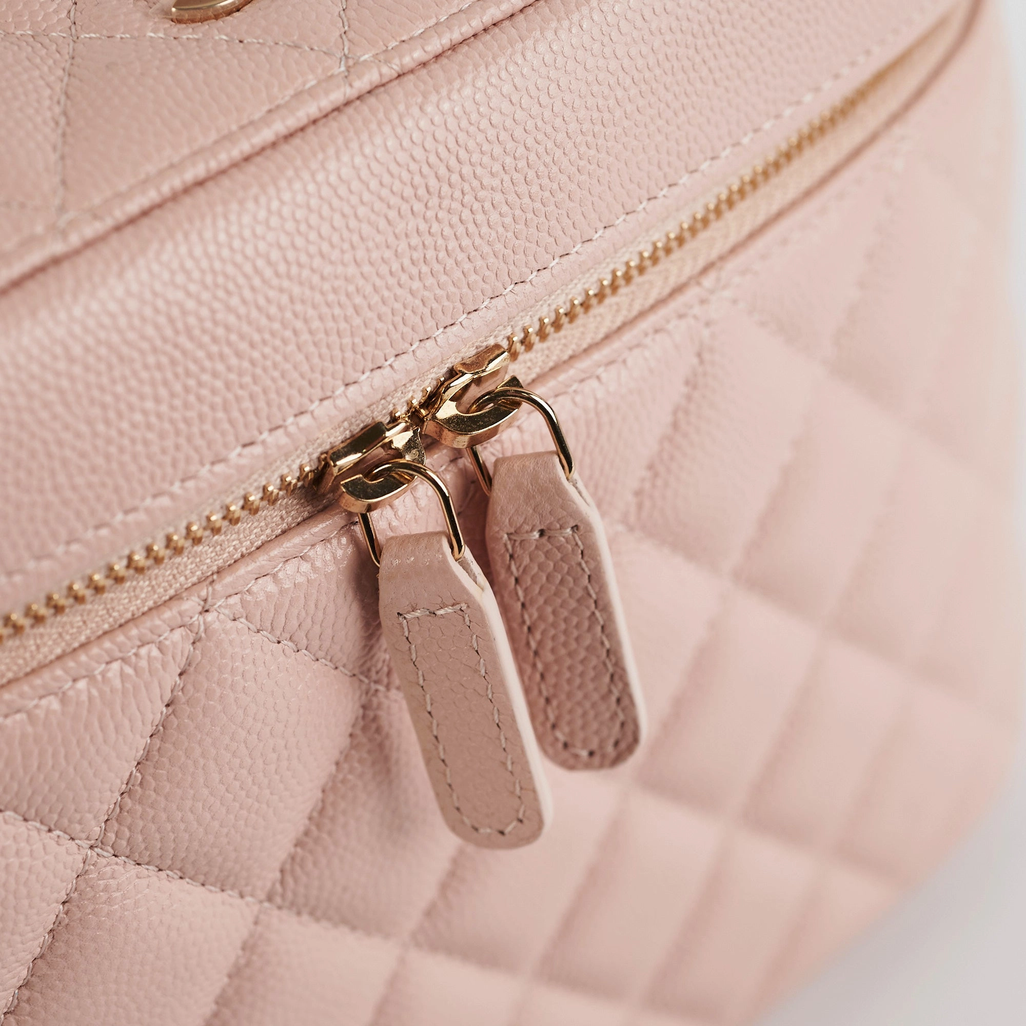 Chanel Pink Caviar Vanity - 21C