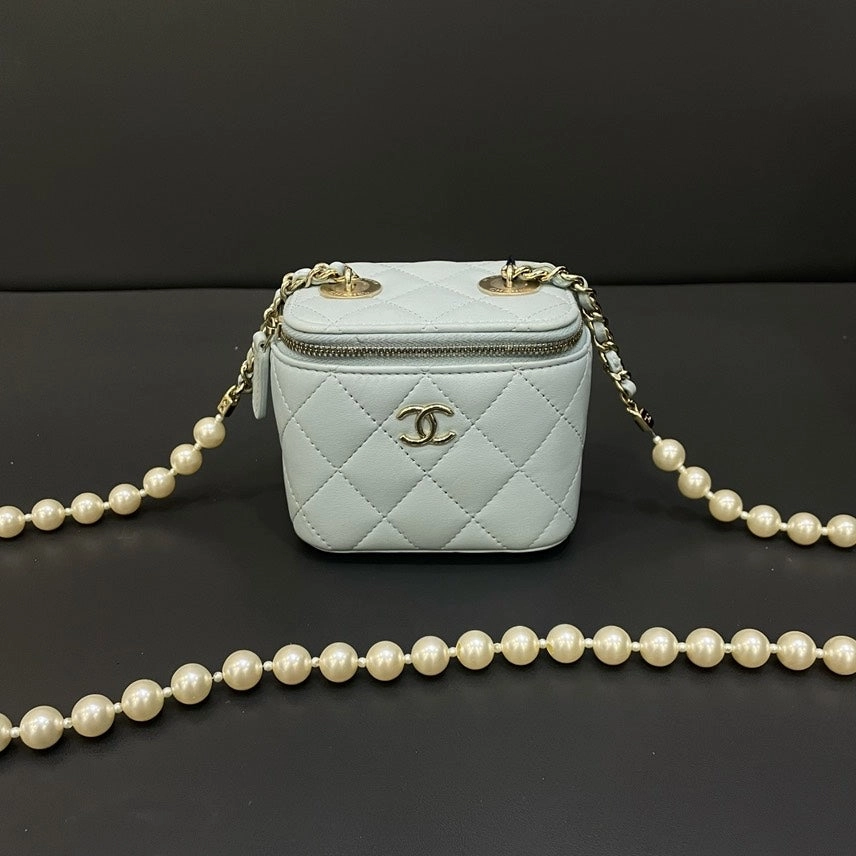 Chanel Preloved HY120 Blue Cube Mini Crossbody Bag