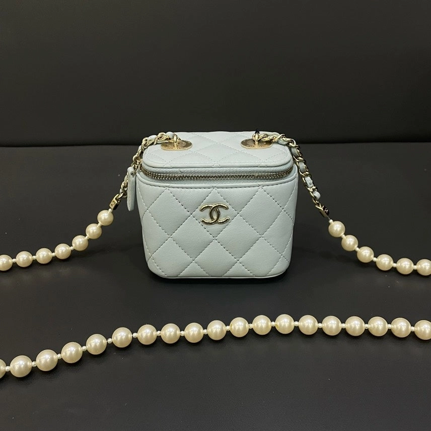 Chanel Preloved HY120 Blue Cube Mini Crossbody Bag