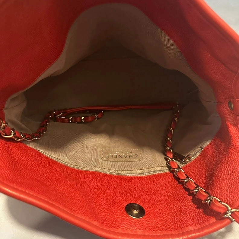 Chanel Preloved Quilted Red Leather Shoulder Bag