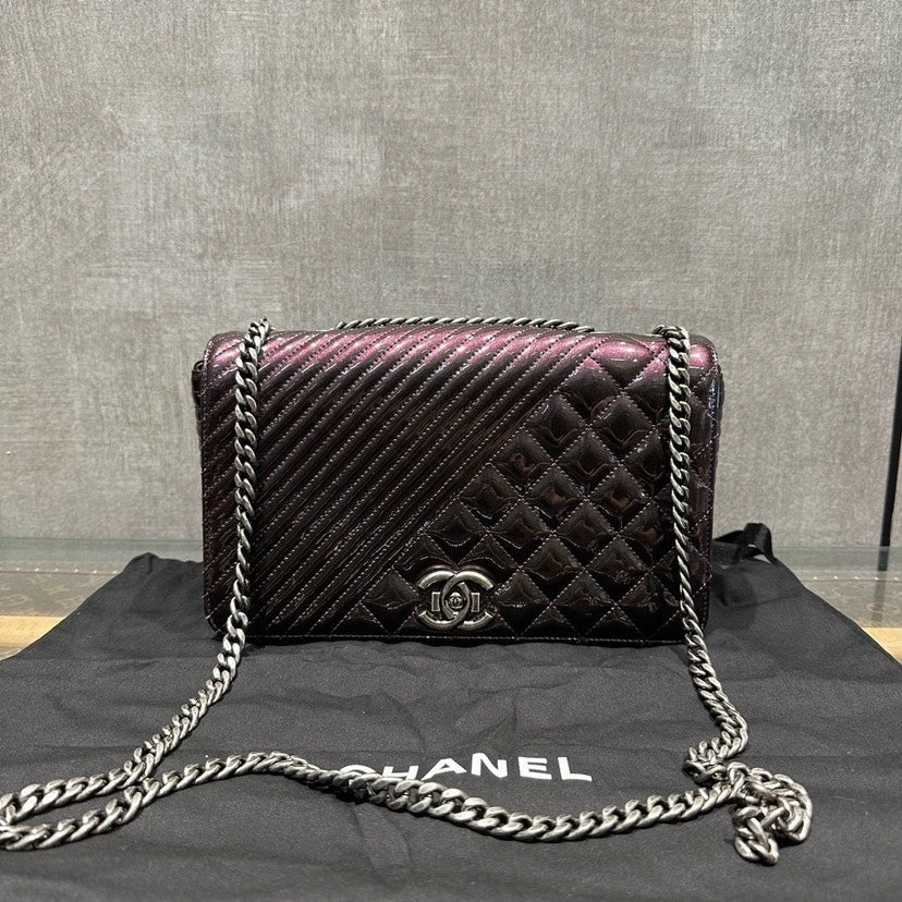 Chanel Quilted Patent Leather Shoulder Bag Black Medium