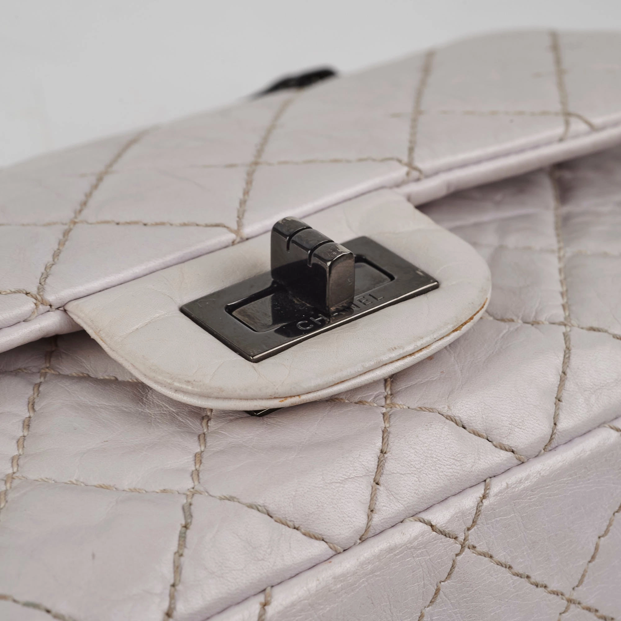 Chanel Reissue 225 Grey