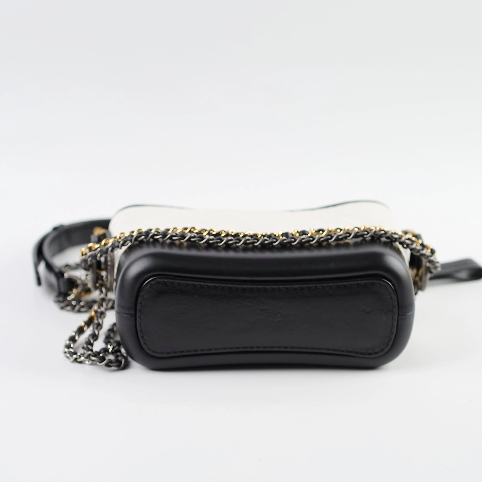Chanel Small Grabrielle Bag White/Black