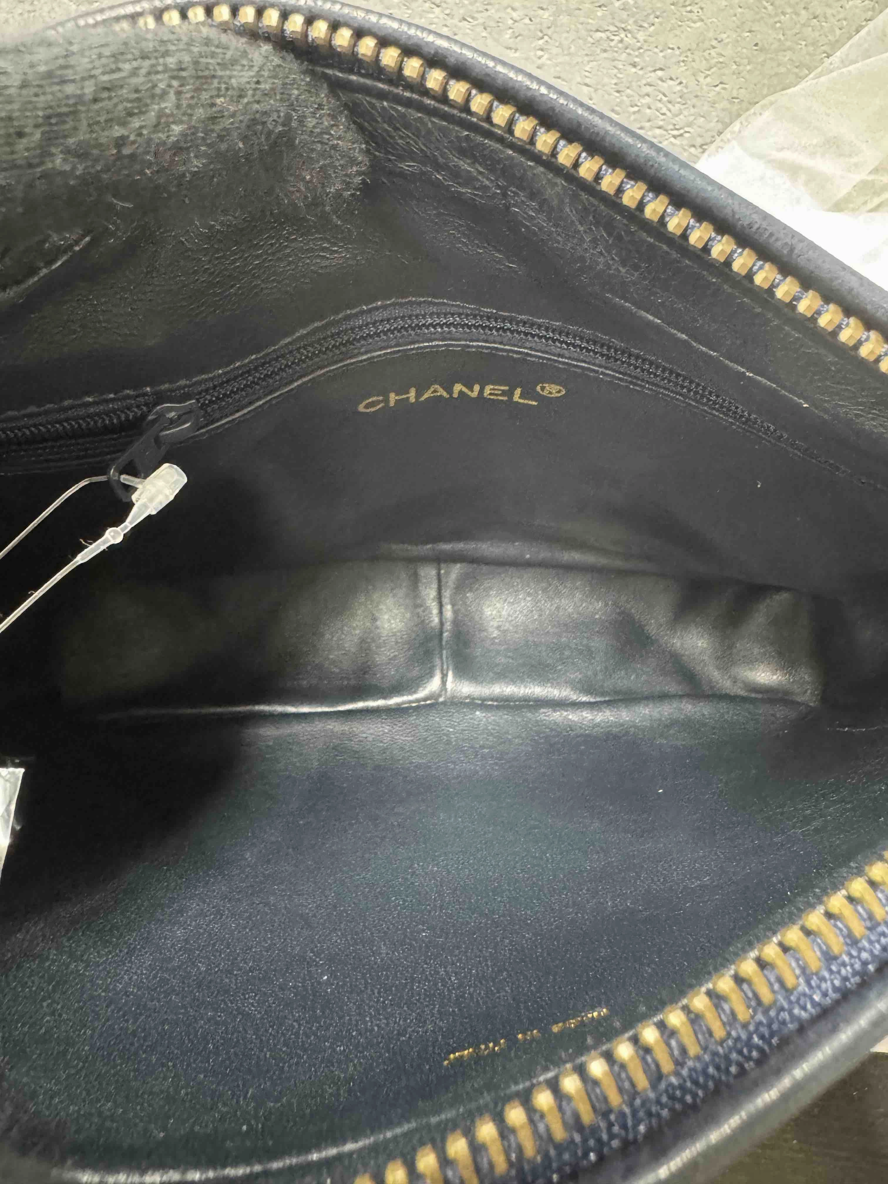 Chanel Tassel Camera Bag JZ105162400 Black Leather Crossbody