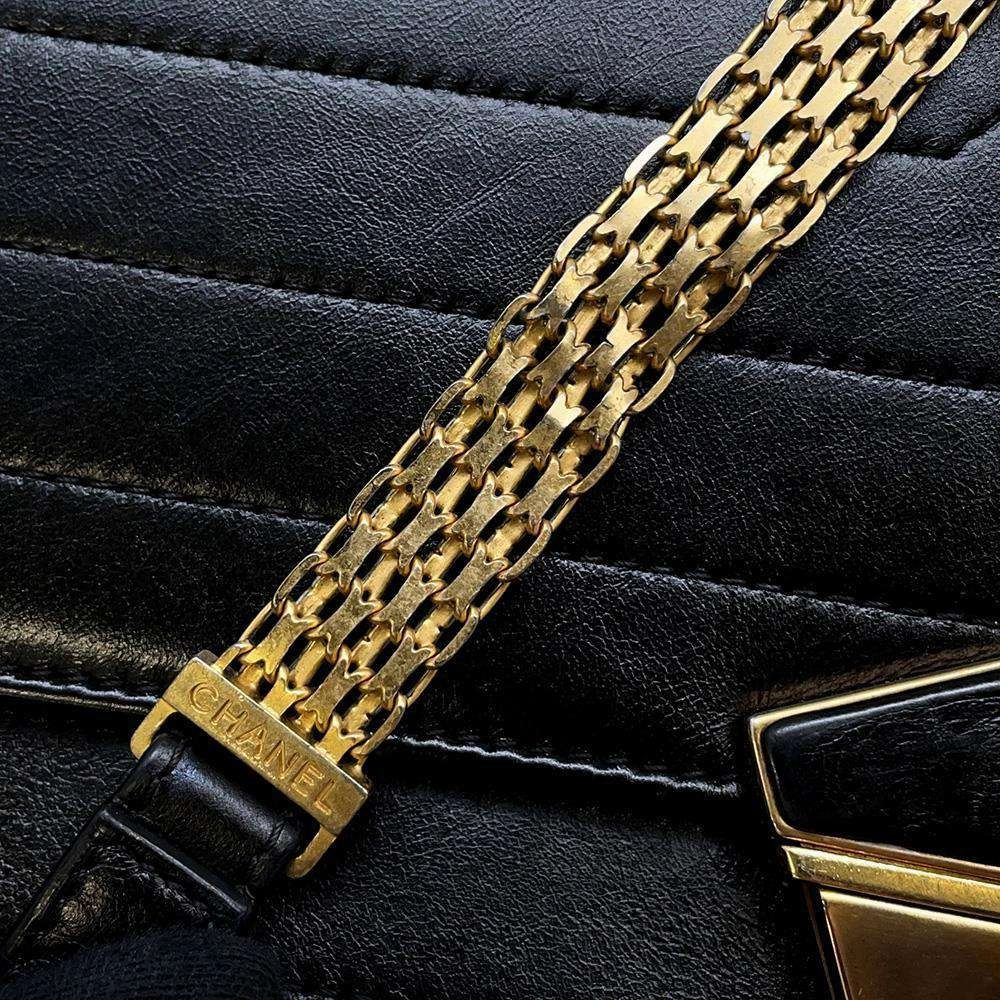 CHANEL V Stitch ChainShoulder BlackA57491 Leather