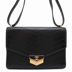 CHANEL V Stitch ChainShoulder BlackA57491 Leather