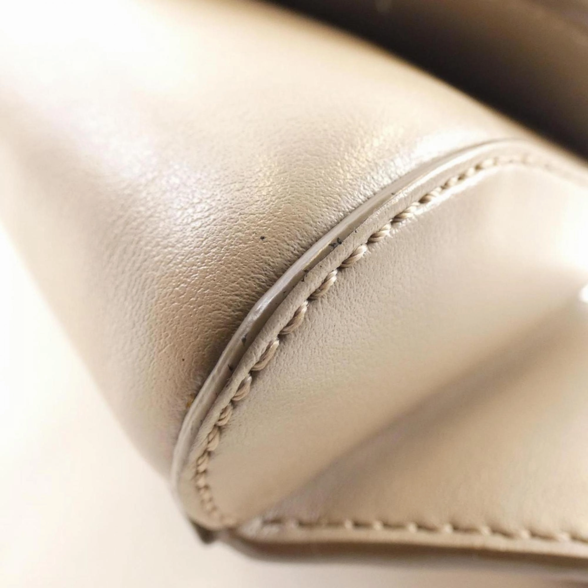 Chlo Leather Fanny Pack (Pre-Owned)