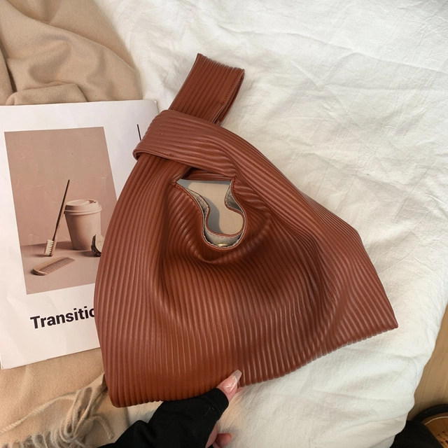 Cruz Women's Pleated Leather Handbag