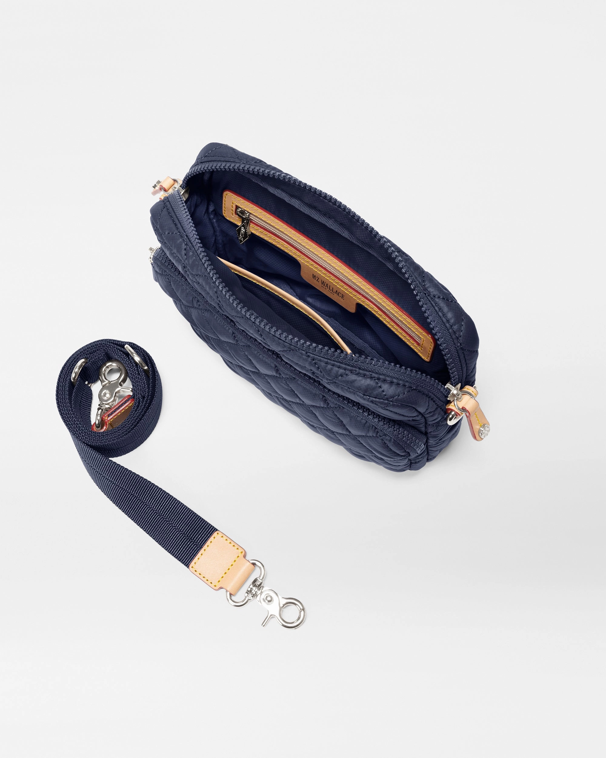 Dawn Small Metro Camera Bag