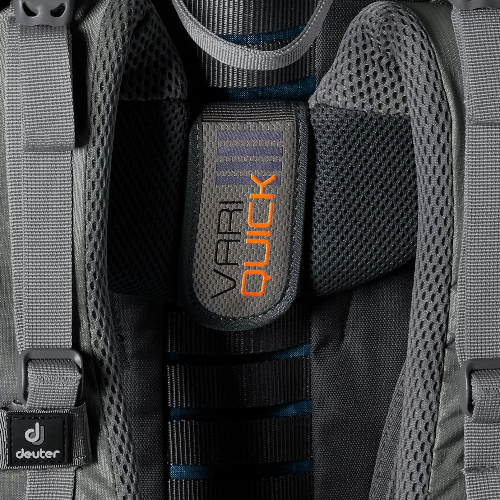 Deuter ACT Lite 65 10 Hiking Backpack