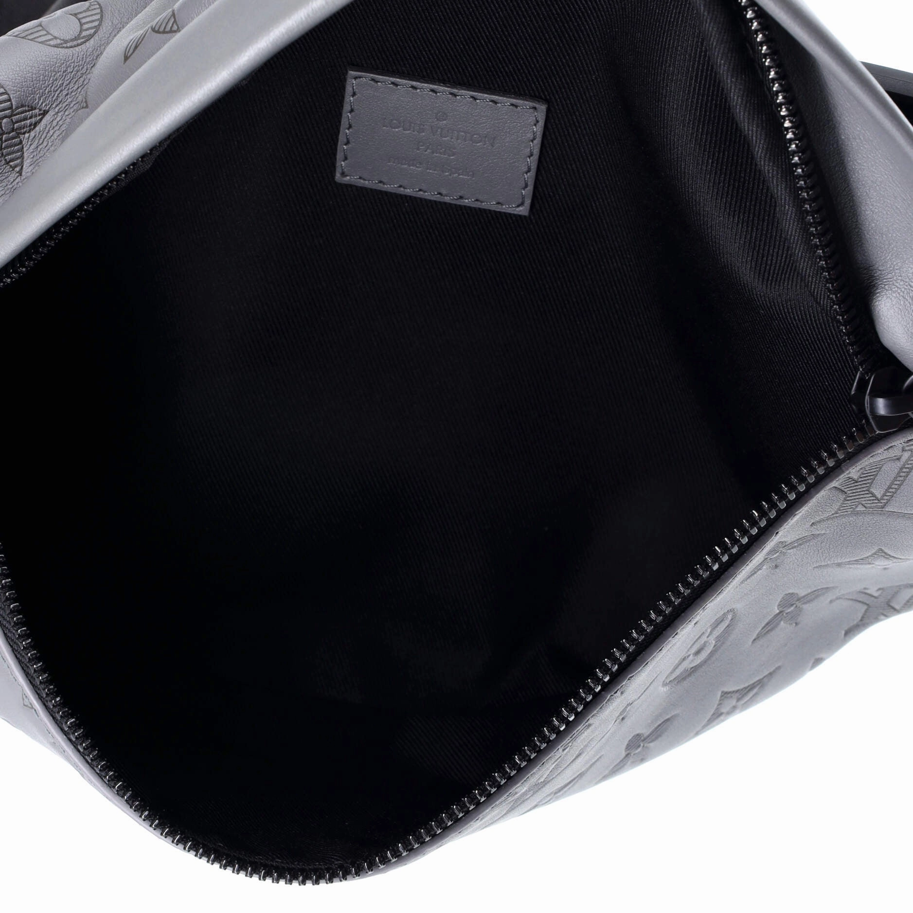 Discovery Bumbag Monogram Shadow Leather PM