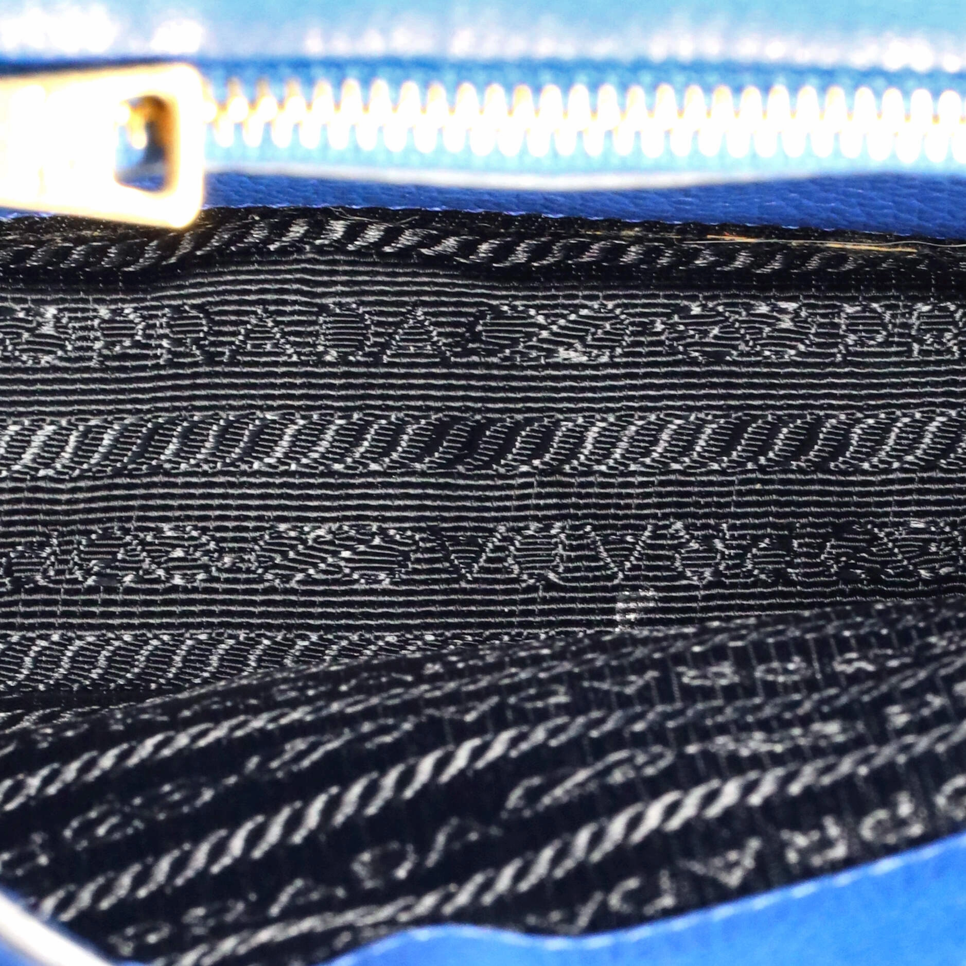 Dual Strap Flap Crossbody Bag Vitello Daino Small