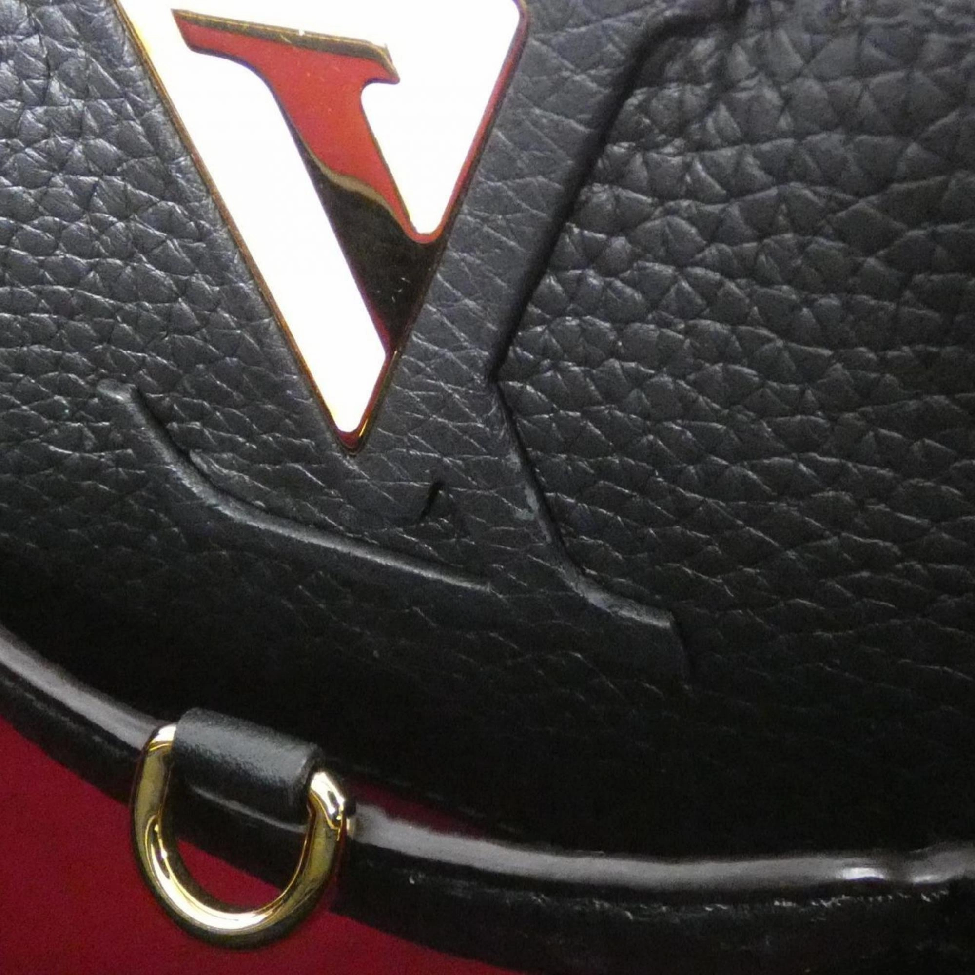 Elegant Leather Capucines Bag with Dust Bag and Shoulder Strap
