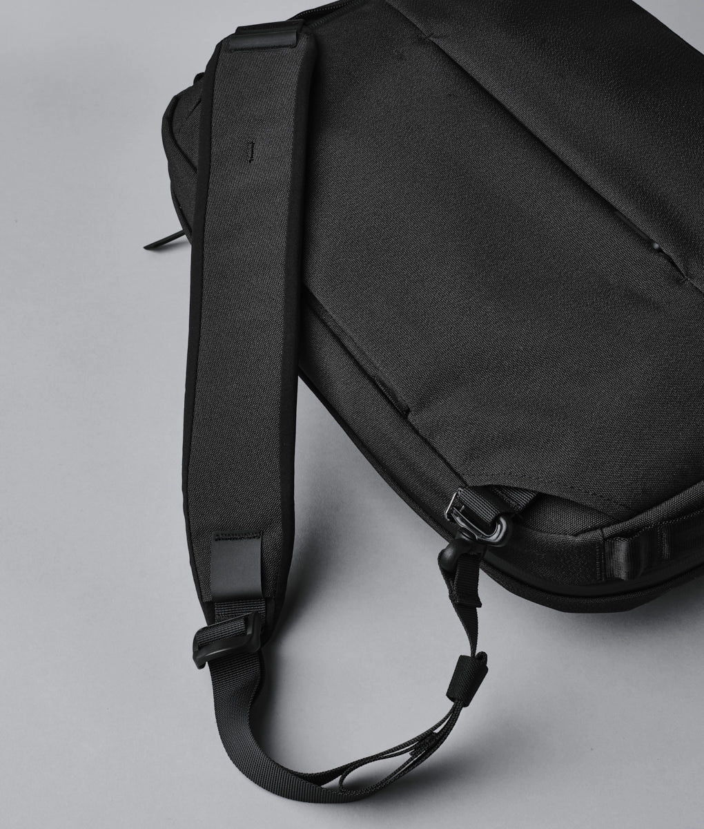 Element Tech Brief Pro