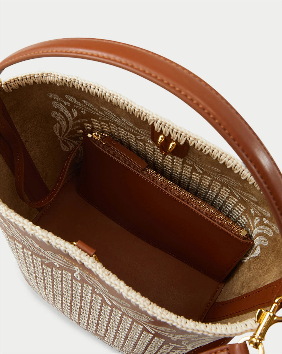 Eyelet Whipstitch Feedbag