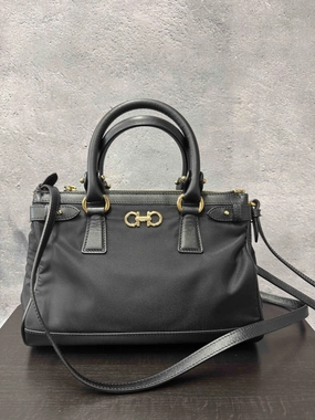 Ferragamo 2way Sofia Bag JZ09659400 Black Leather Crossbody