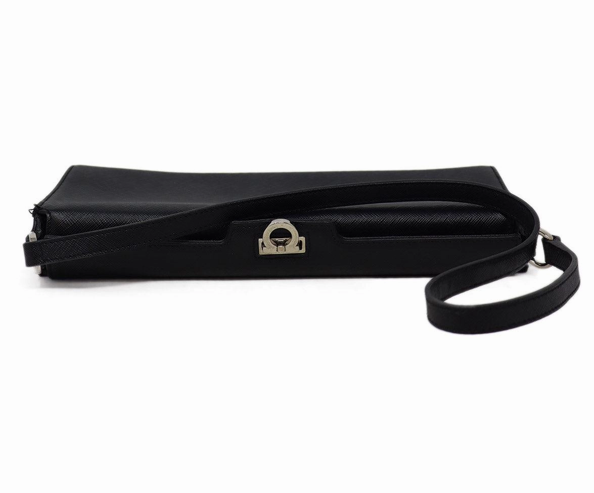 Ferragamo Black Leather Shoulder Bag