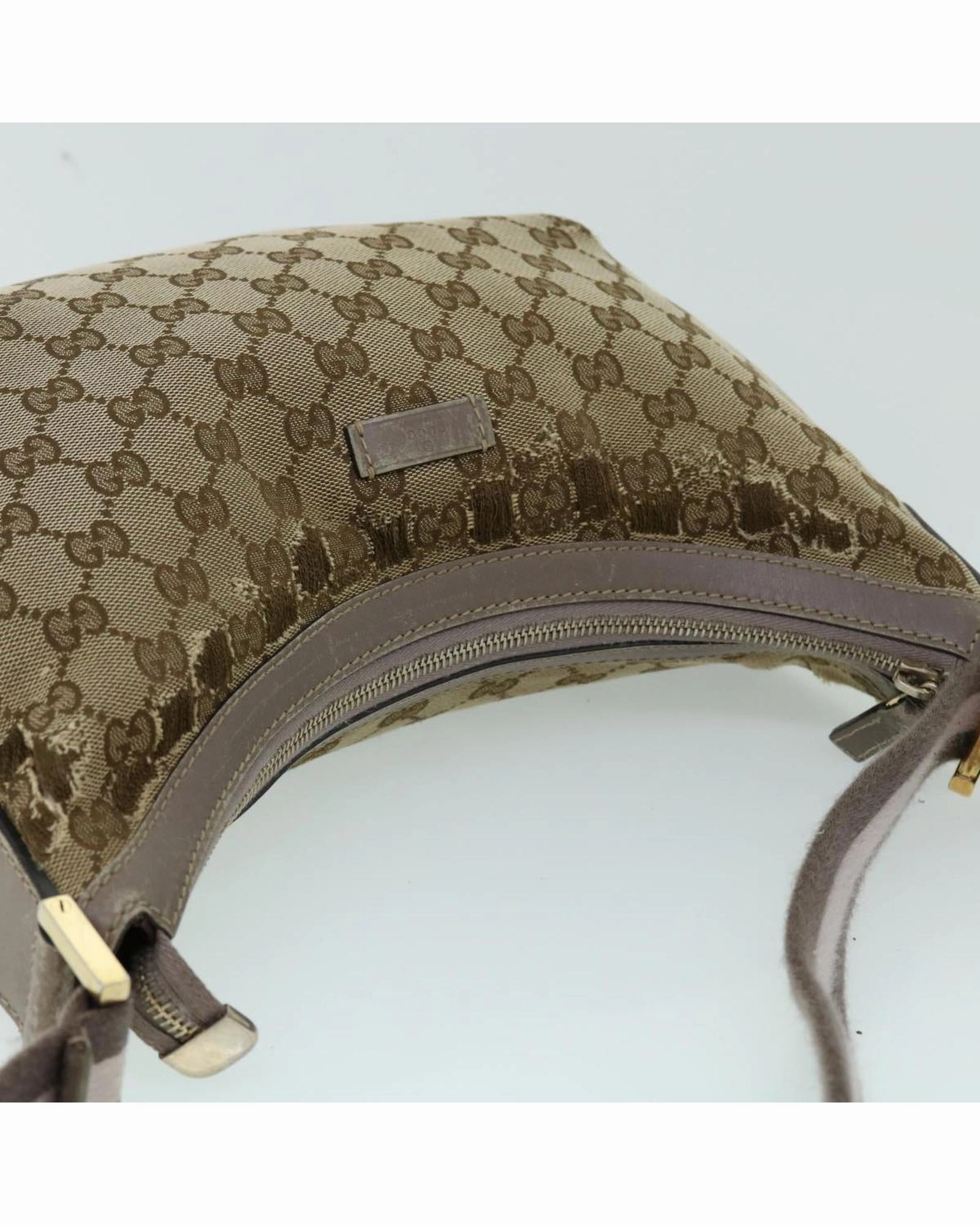 GG Canvas Shoulder Bag 114905