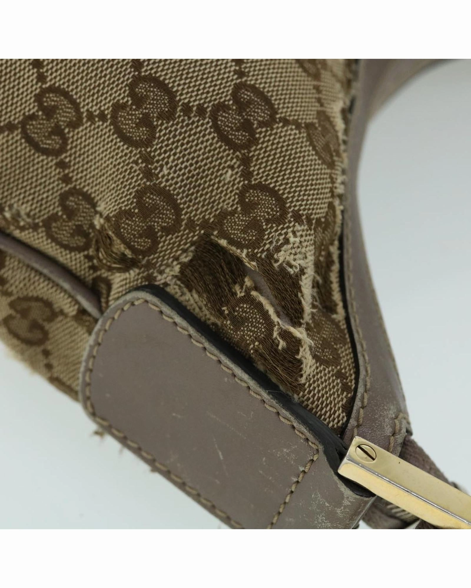 GG Canvas Shoulder Bag 114905