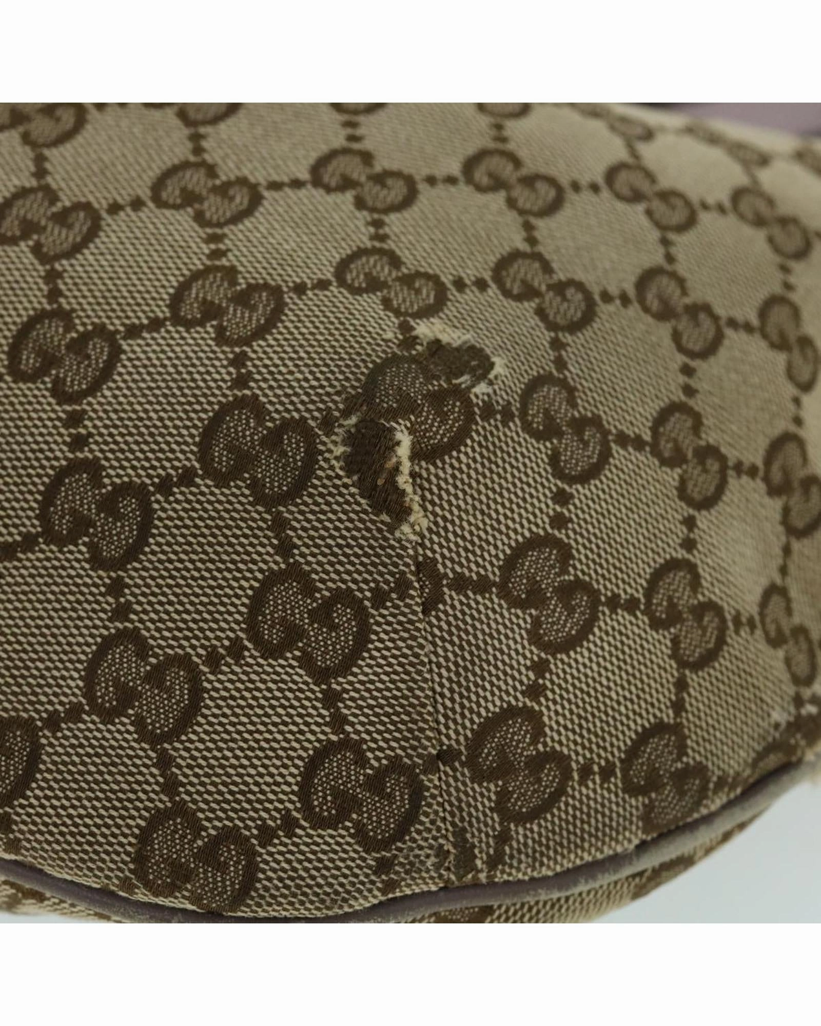 GG Canvas Shoulder Bag 114905