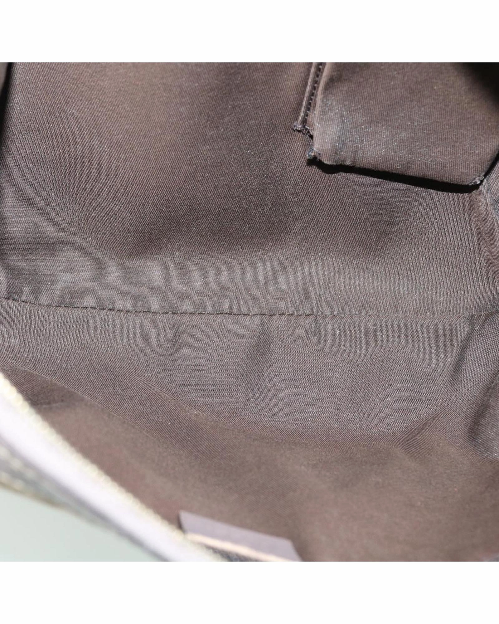 GG Canvas Shoulder Bag 114905