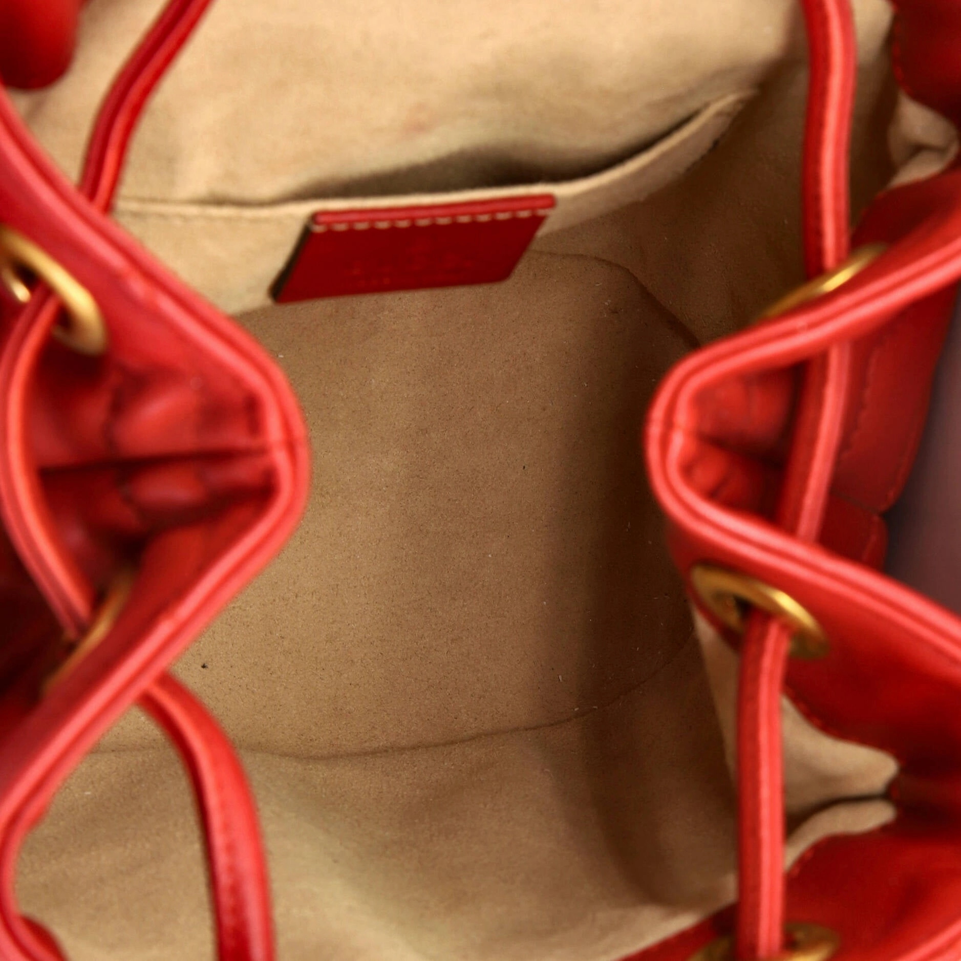 GG Marmont Drawstring Backpack Matelasse Leather Mini
