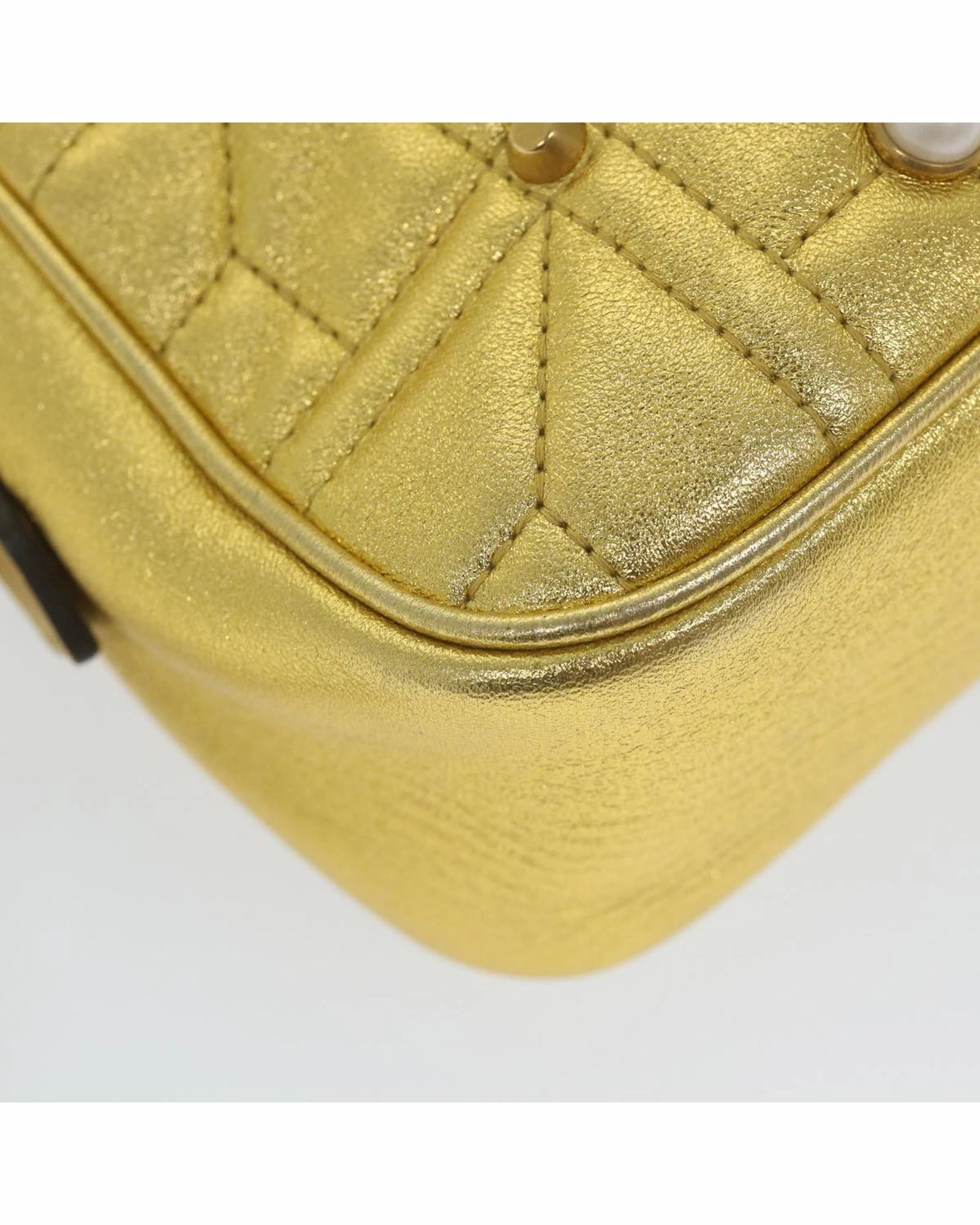 GG Marmont Pearl Matelasse Shoulder Bag