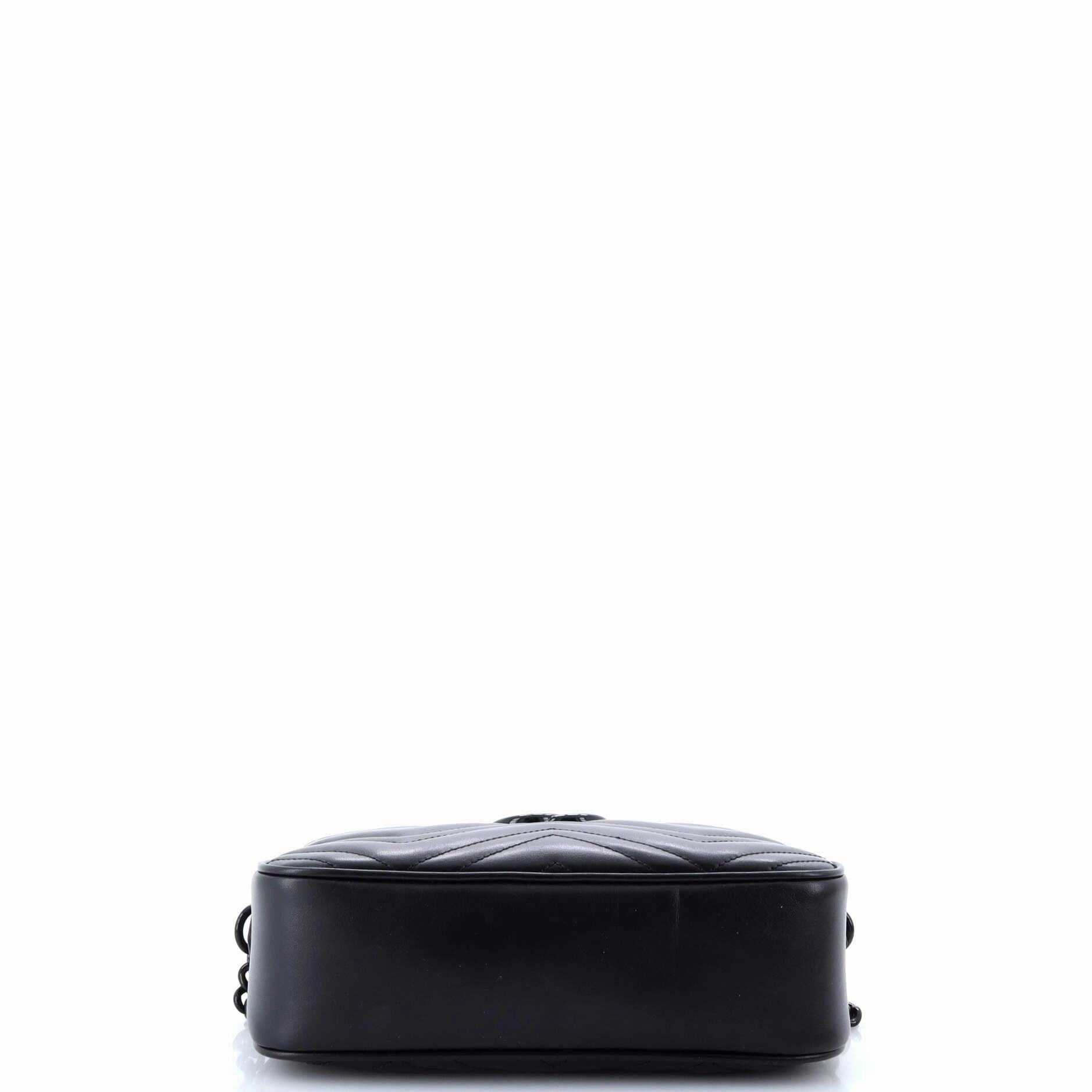 GG Marmont Shoulder Bag Matelasse Leather Small