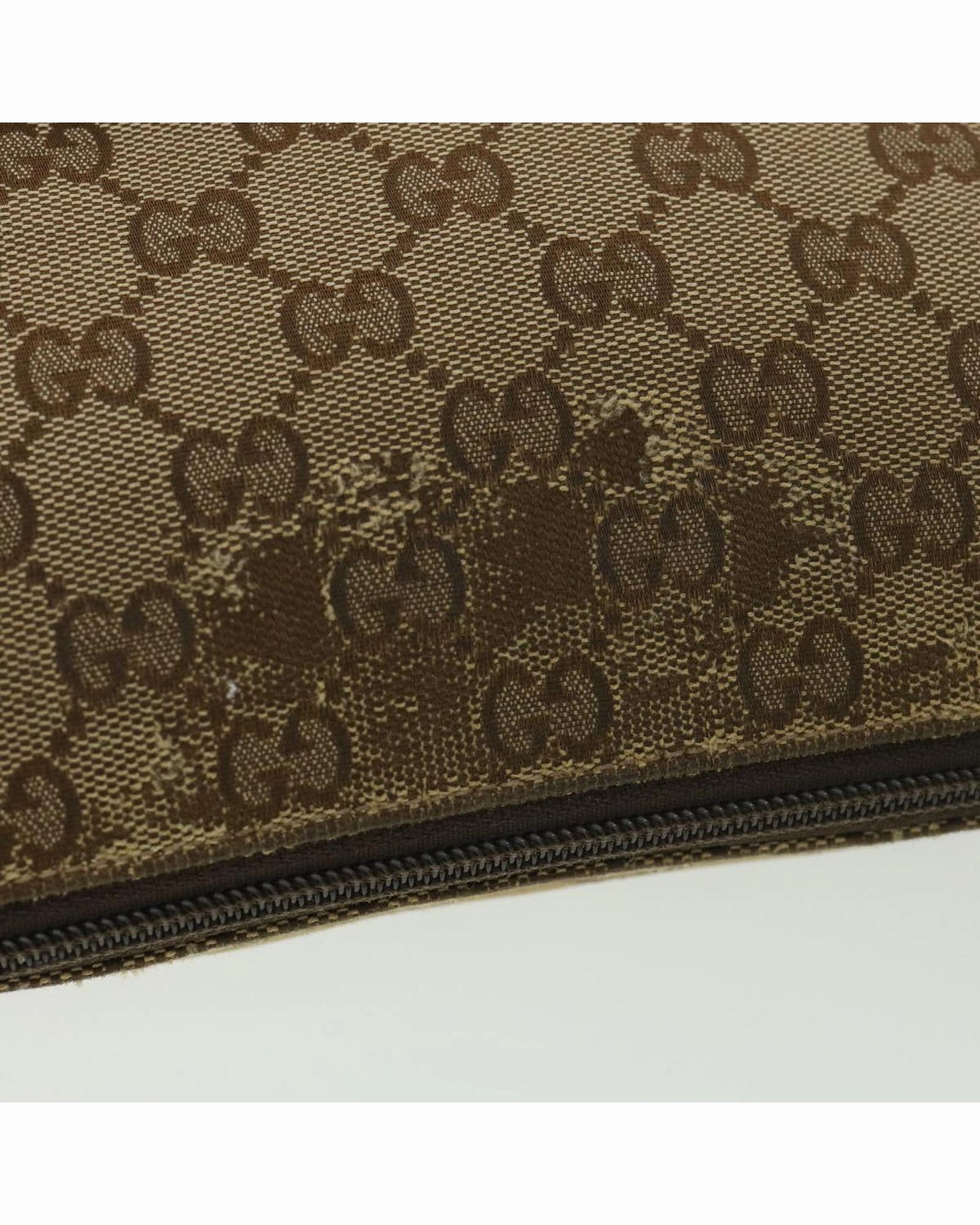 GG Supreme Messenger Bag Crossbody Style