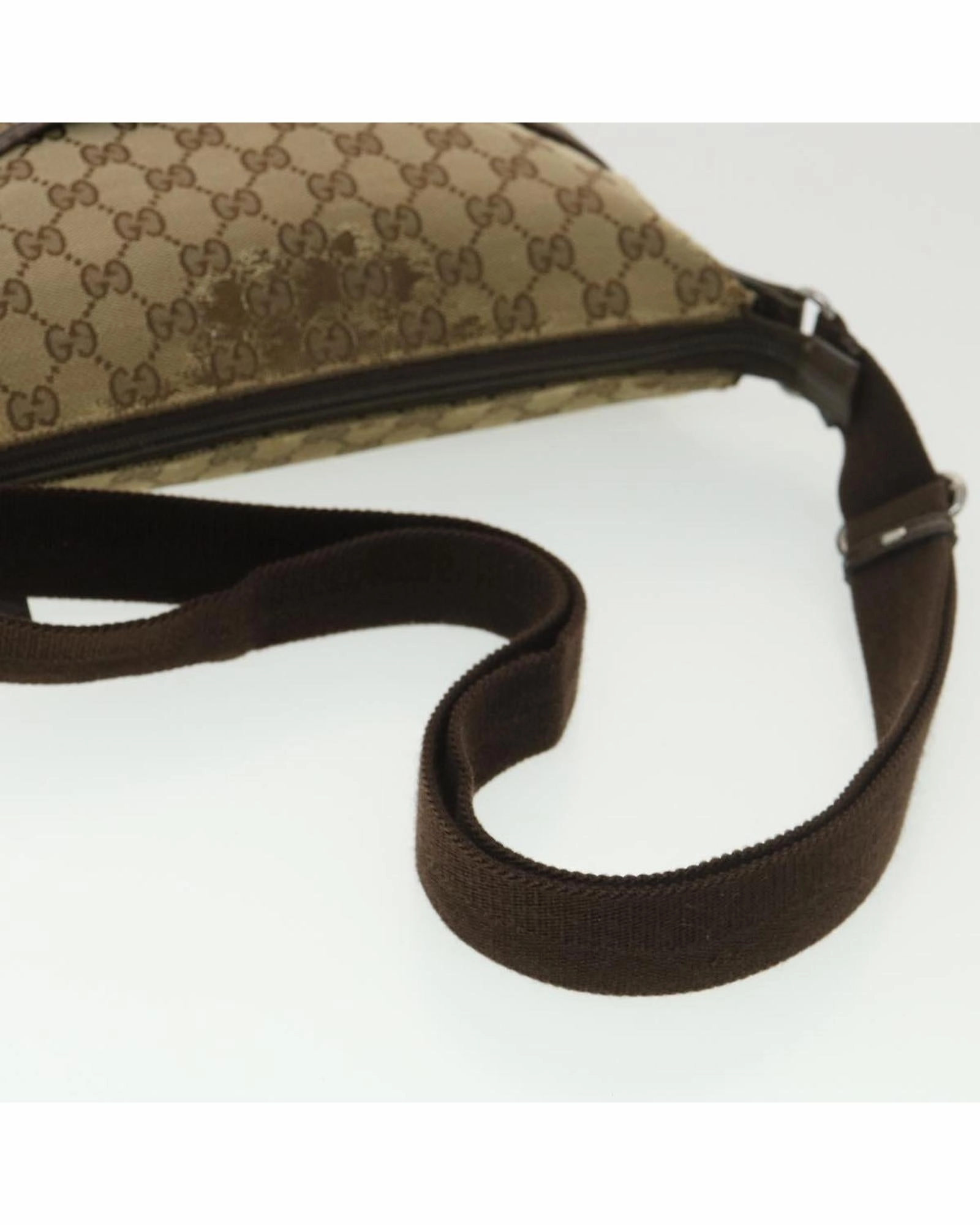 GG Supreme Messenger Bag Crossbody Style