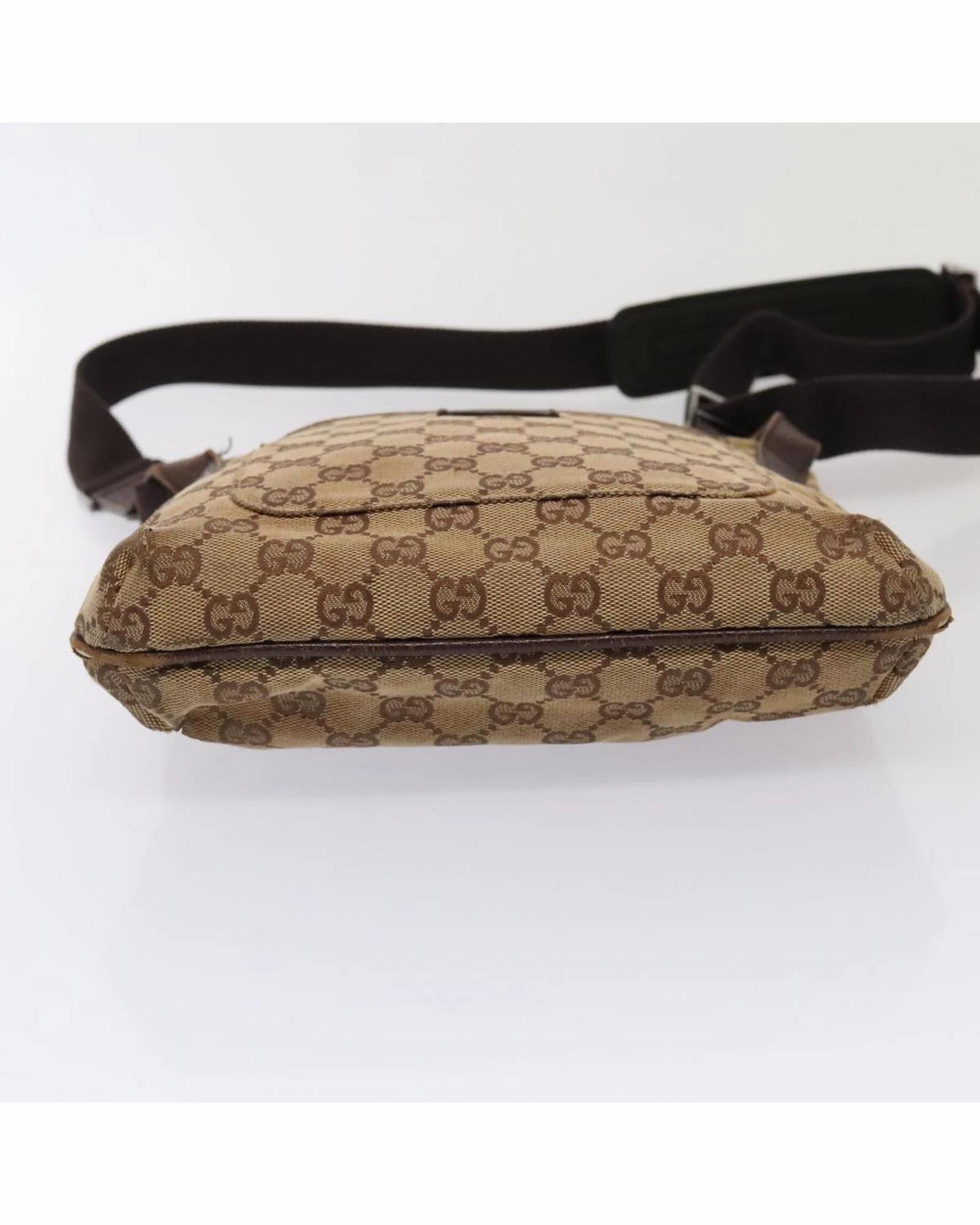 GG Supreme Messenger Crossbody Bag