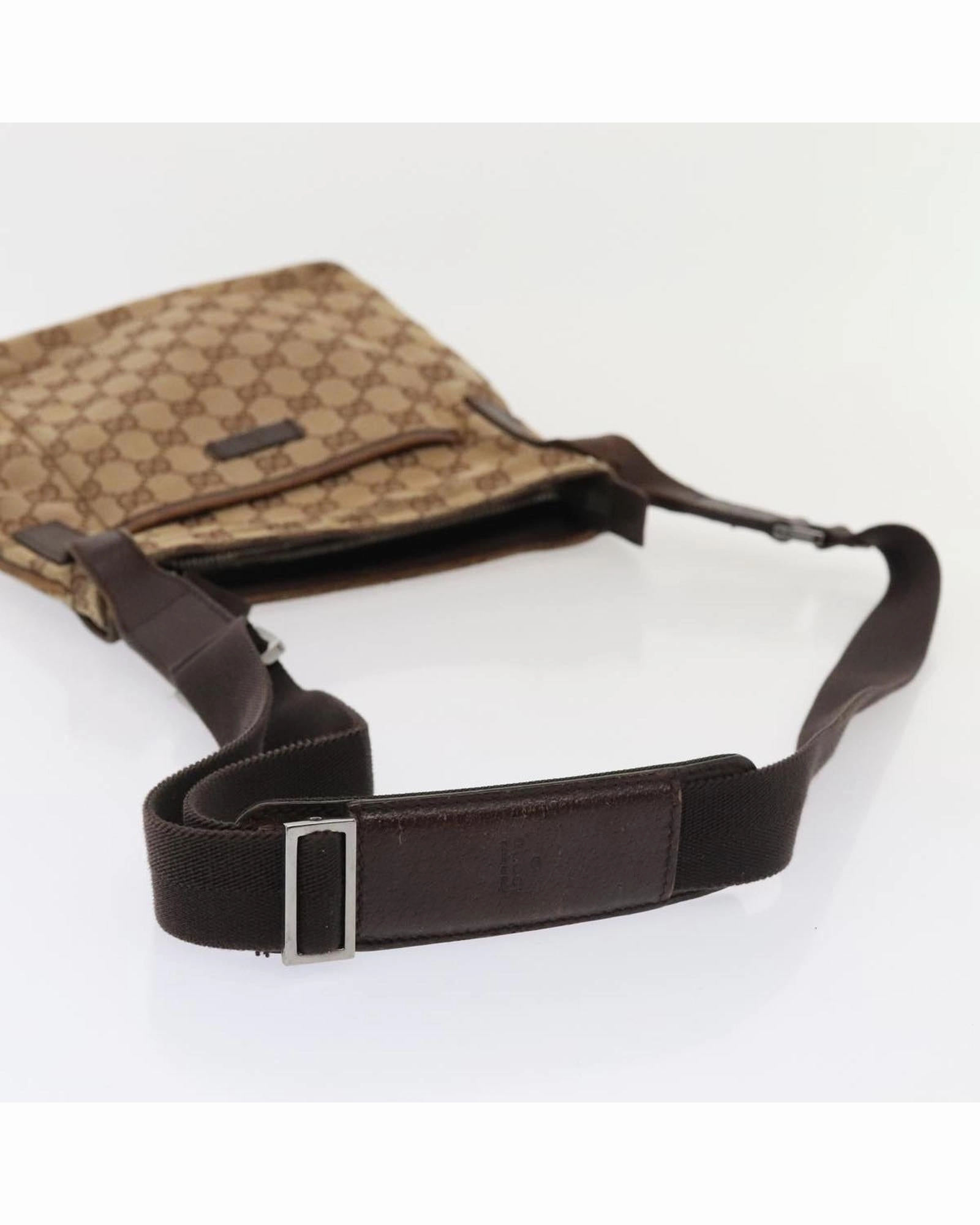 GG Supreme Messenger Crossbody Bag