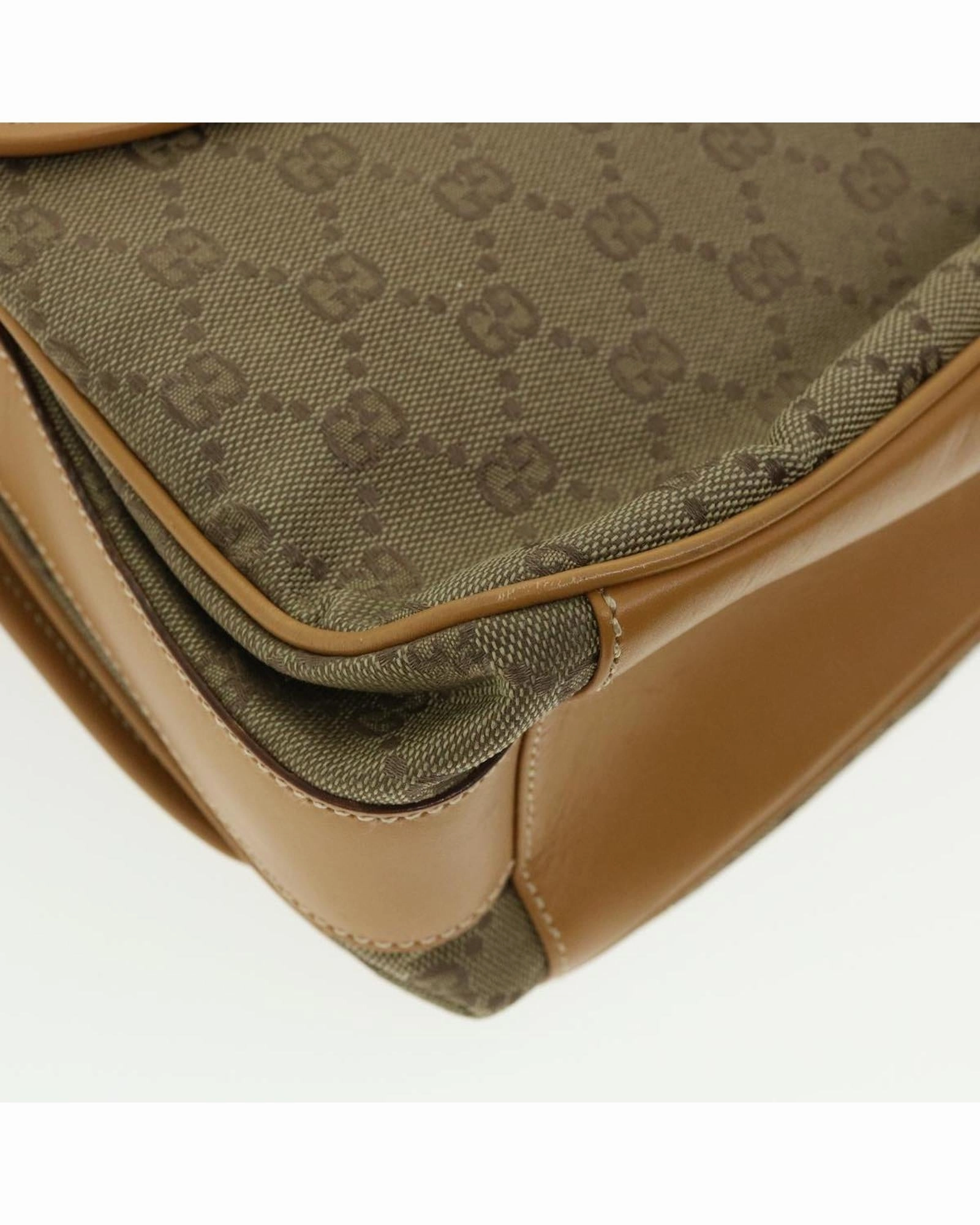 GG Supreme Monogram Crossbody Bag