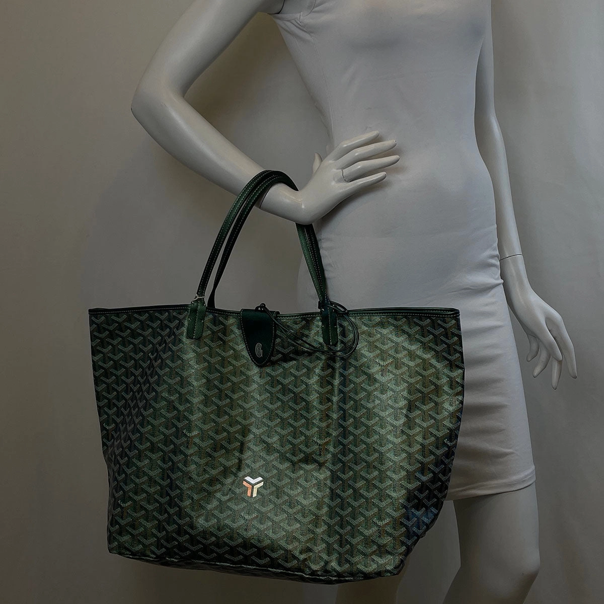 Goyard Pearly Goyardine St. Louis Tote