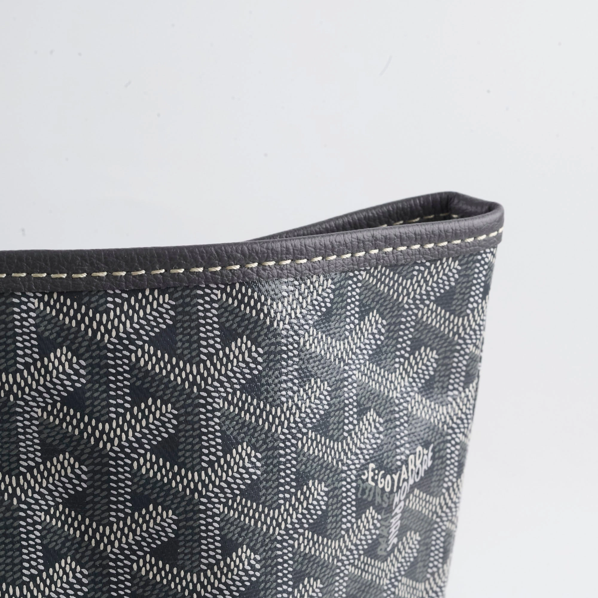 Goyard St Louis PM Grey Shoulder Bag