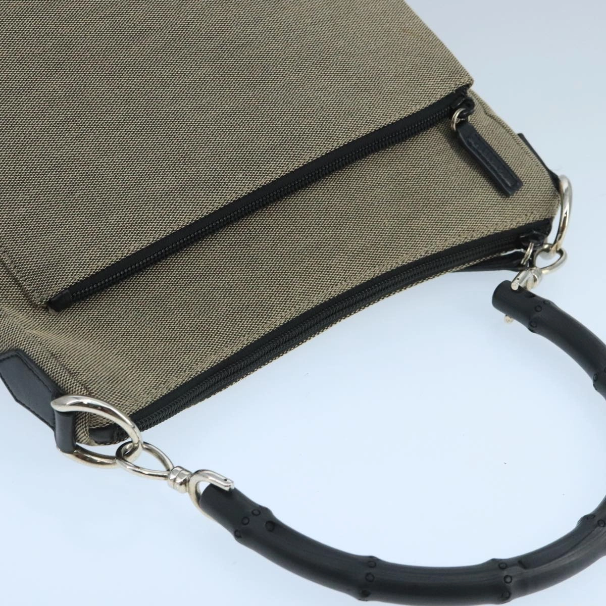 Gucci Bamboo Beige Canvas Shoulder Bag ()
