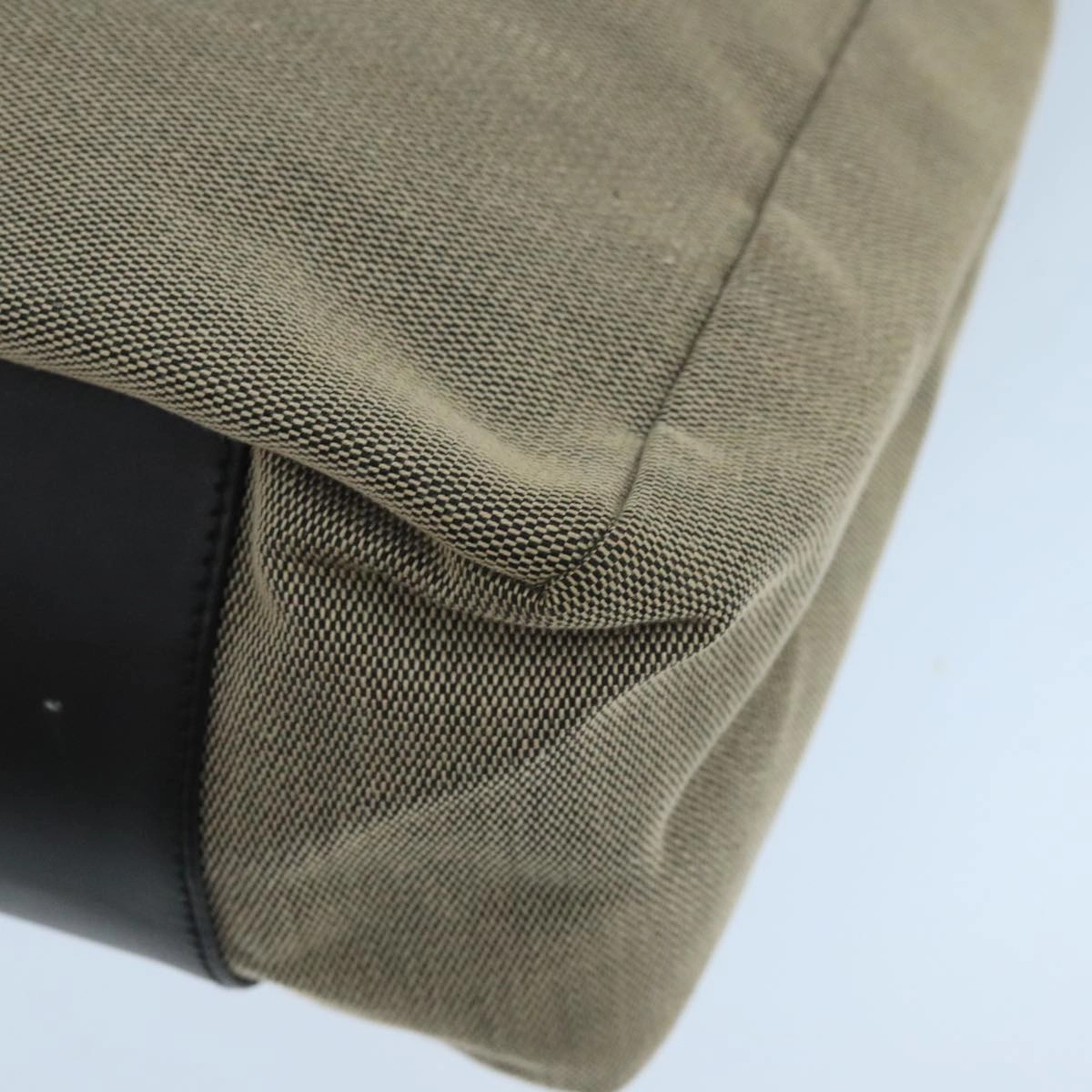 Gucci Bamboo Beige Canvas Shoulder Bag ()