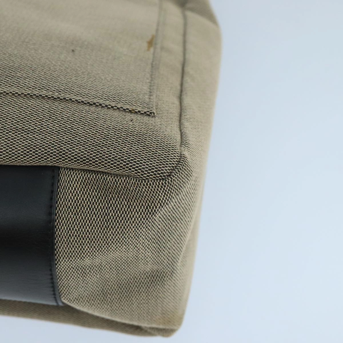 Gucci Bamboo Beige Canvas Shoulder Bag ()