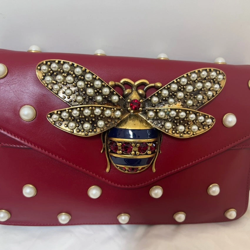 Gucci Bee-Inspired Crossbody Bag Red Leather Shoulder Bag