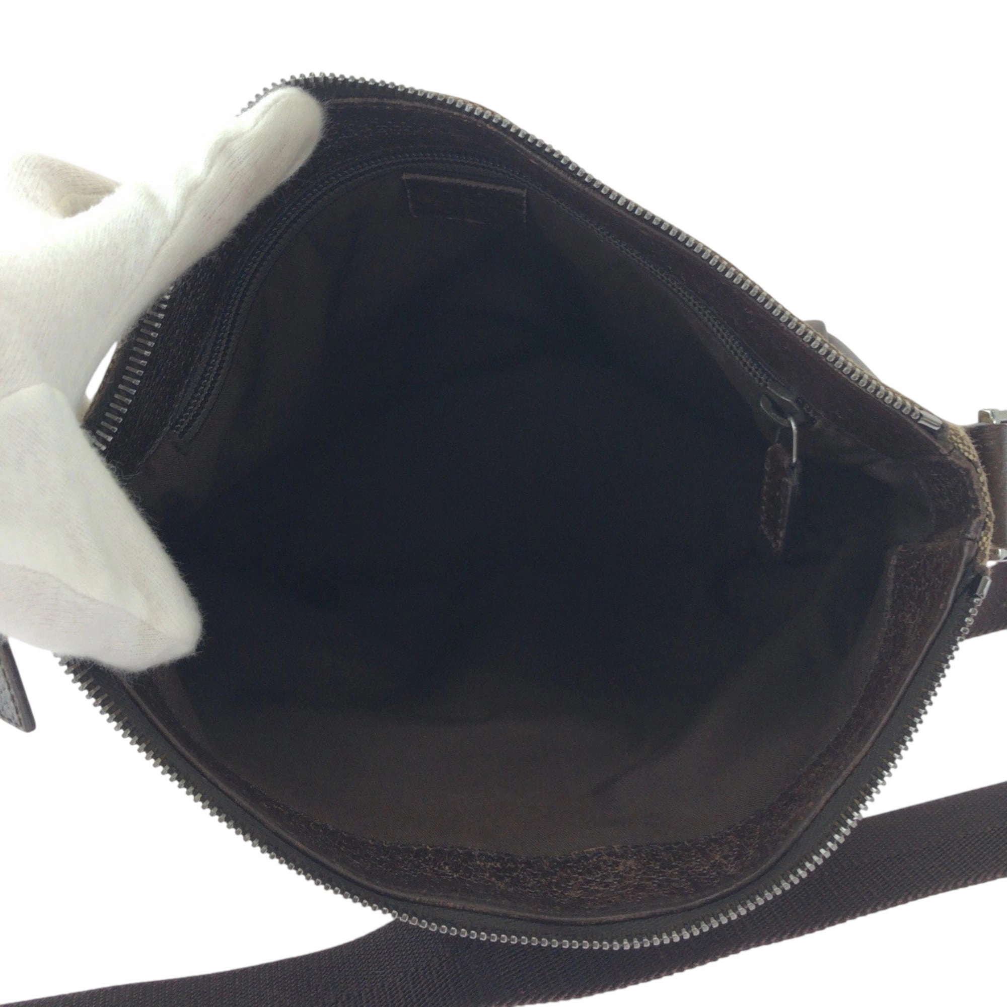 Gucci Beige Brown Gg Canvas Pochette Shoulder Bag ()