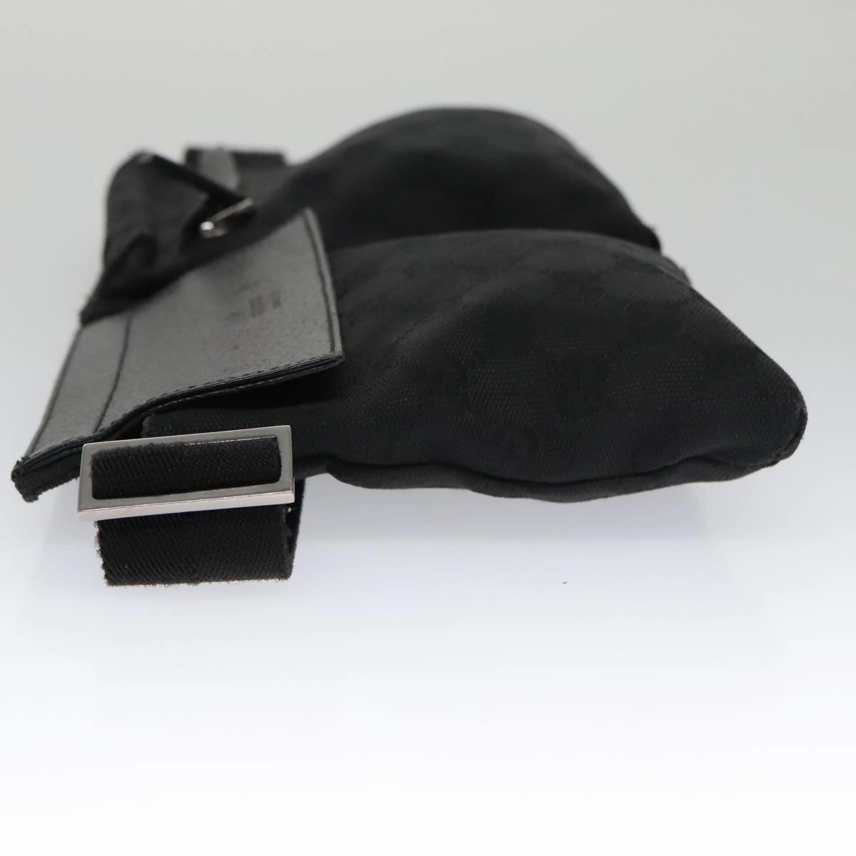 Gucci Black Canvas Shoulder Bag ()