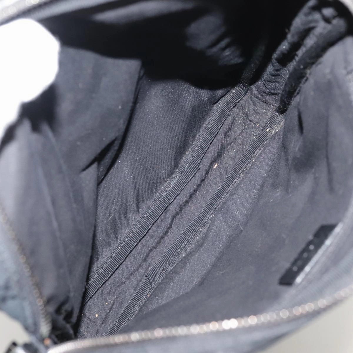 Gucci Black Canvas Shoulder Bag ()