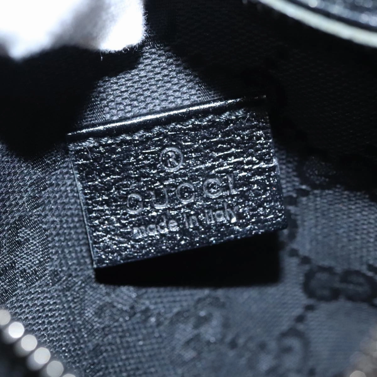 Gucci Black Canvas Shoulder Bag ()