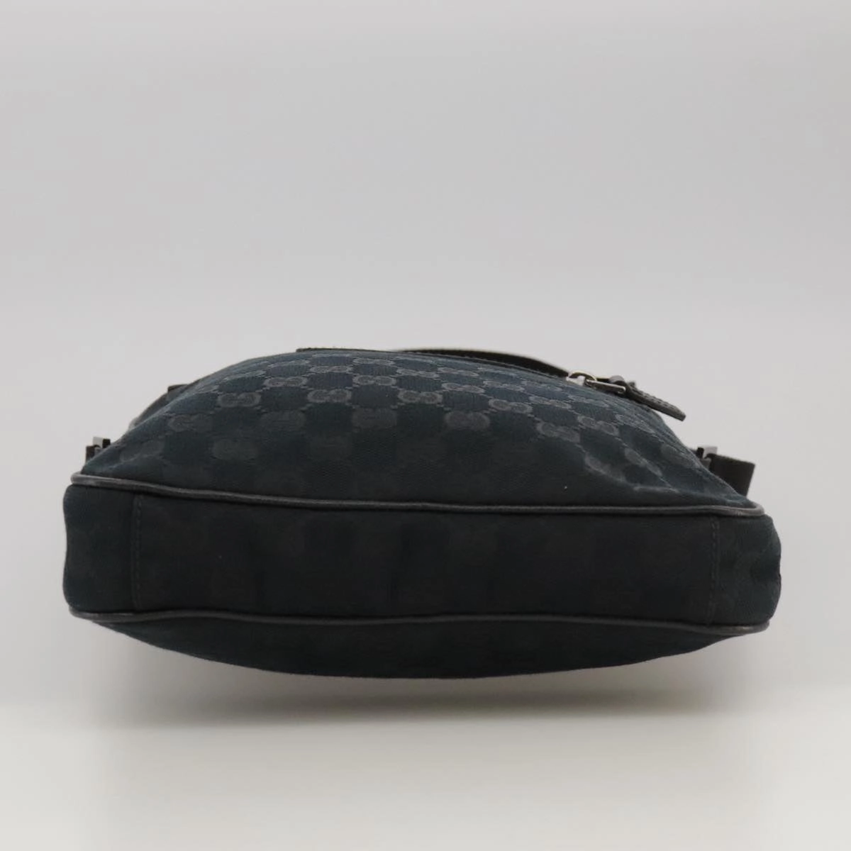 Gucci Black Canvas Shoulder Bag ()