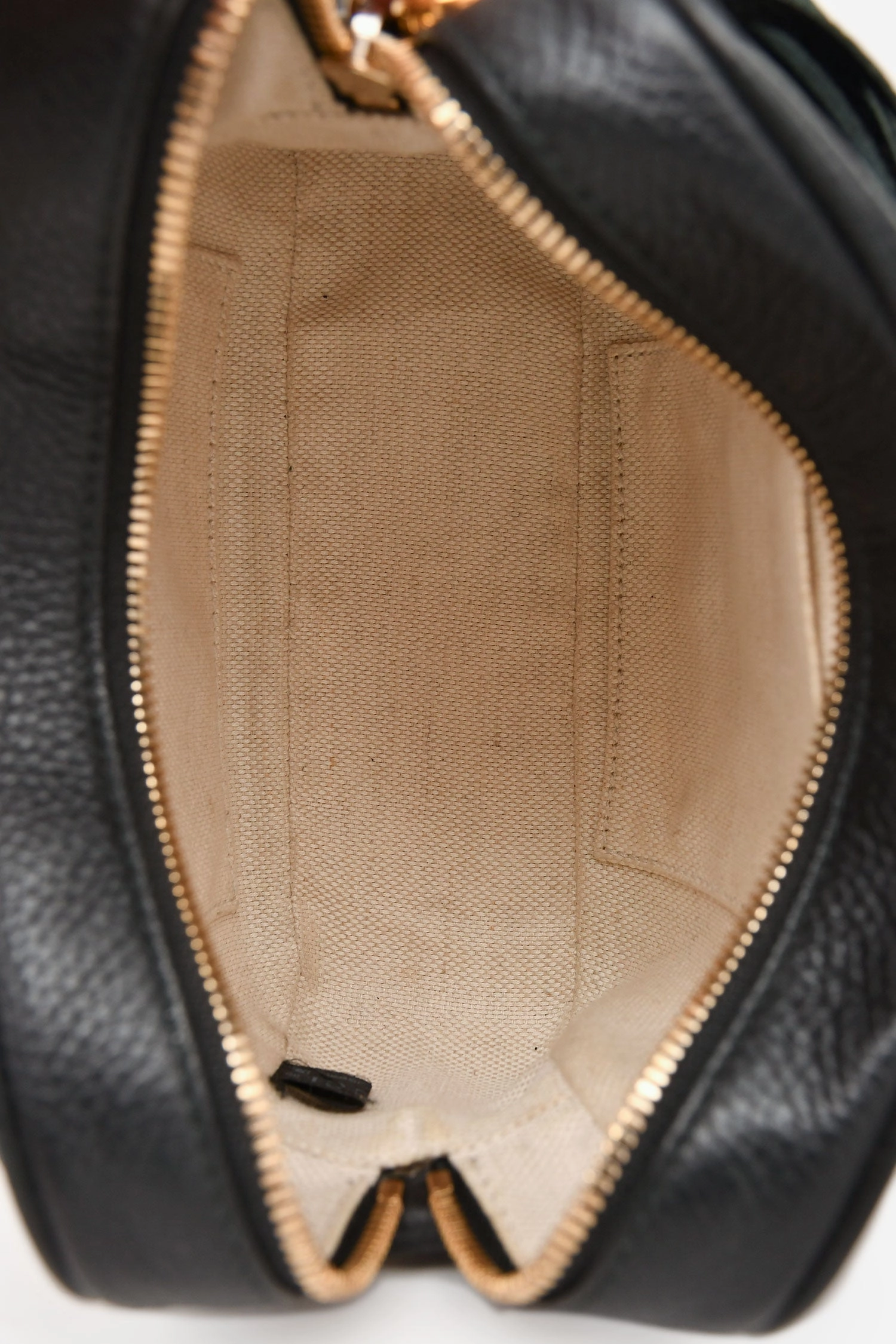 Gucci Black Leather Disco Camera Bag