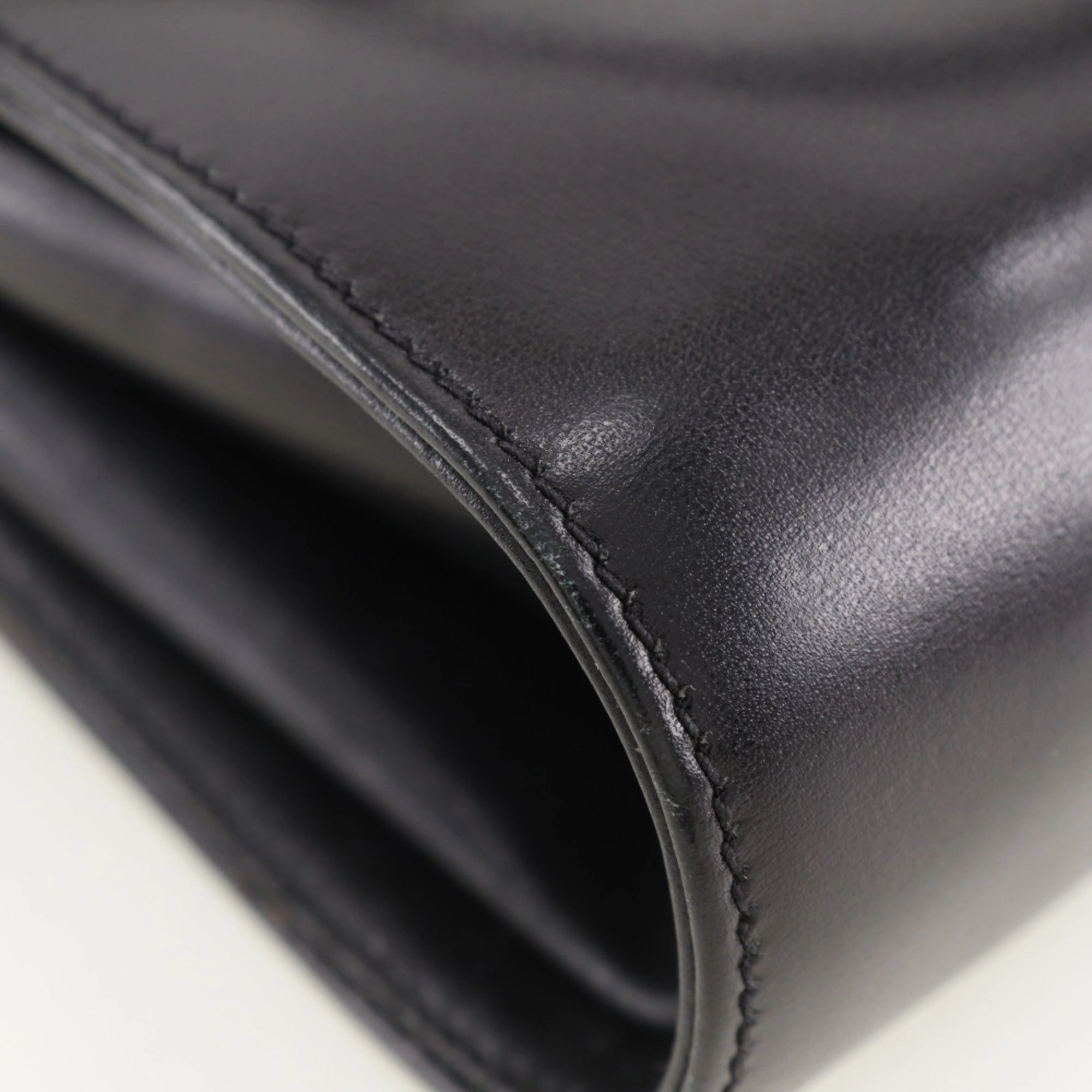 Gucci Black Leather Shoulder Bag ()