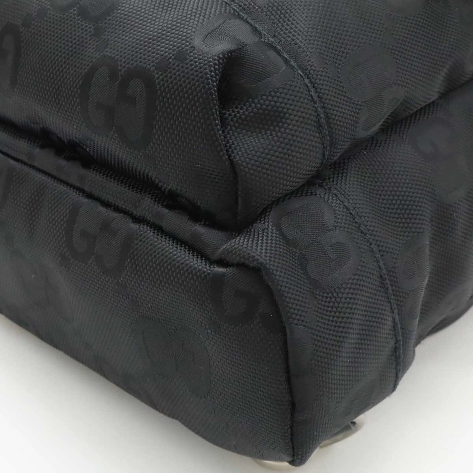 Gucci Black Nylon Canvas Leather Shoulder Bag Sling Bag ()