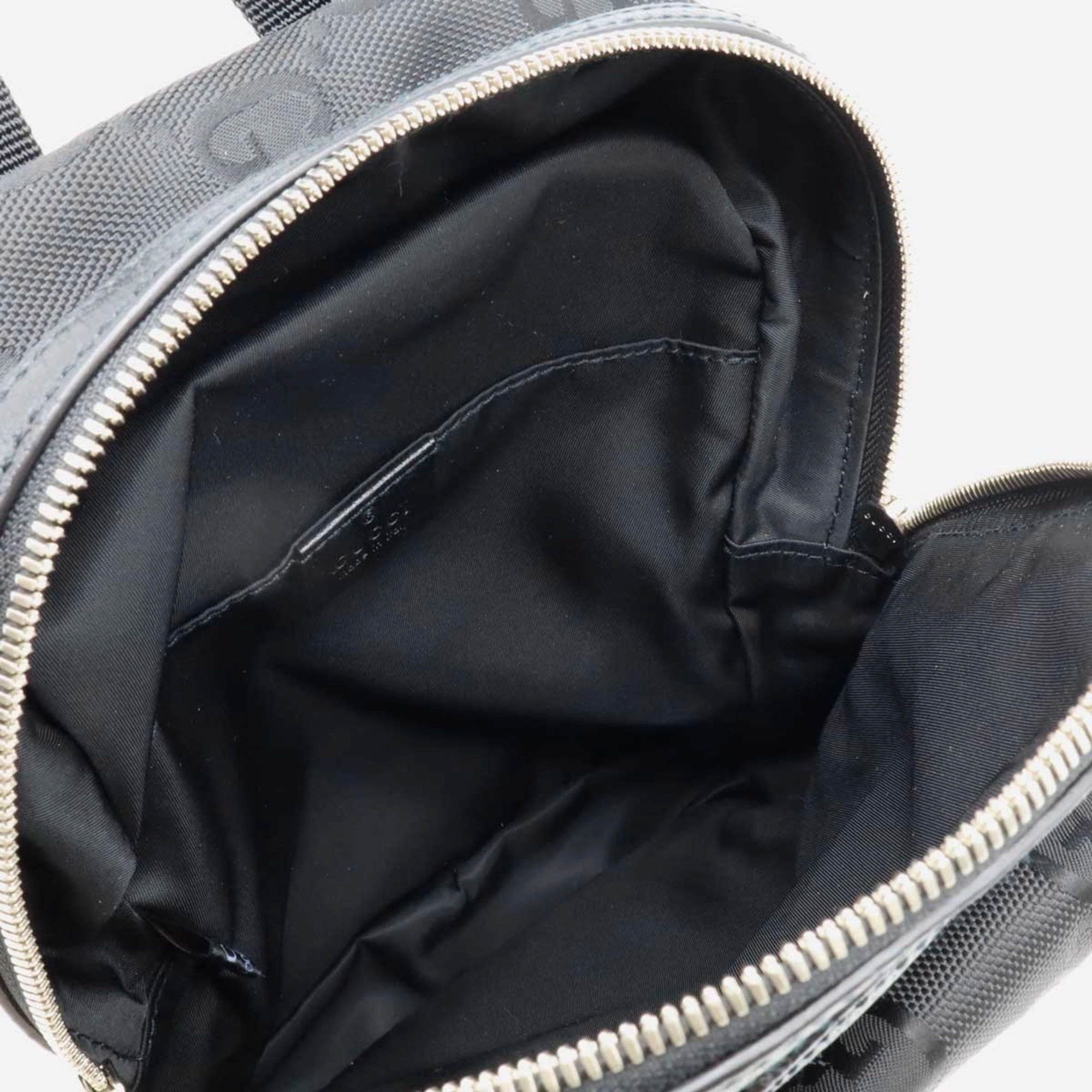 Gucci Black Nylon Canvas Leather Shoulder Bag Sling Bag ()