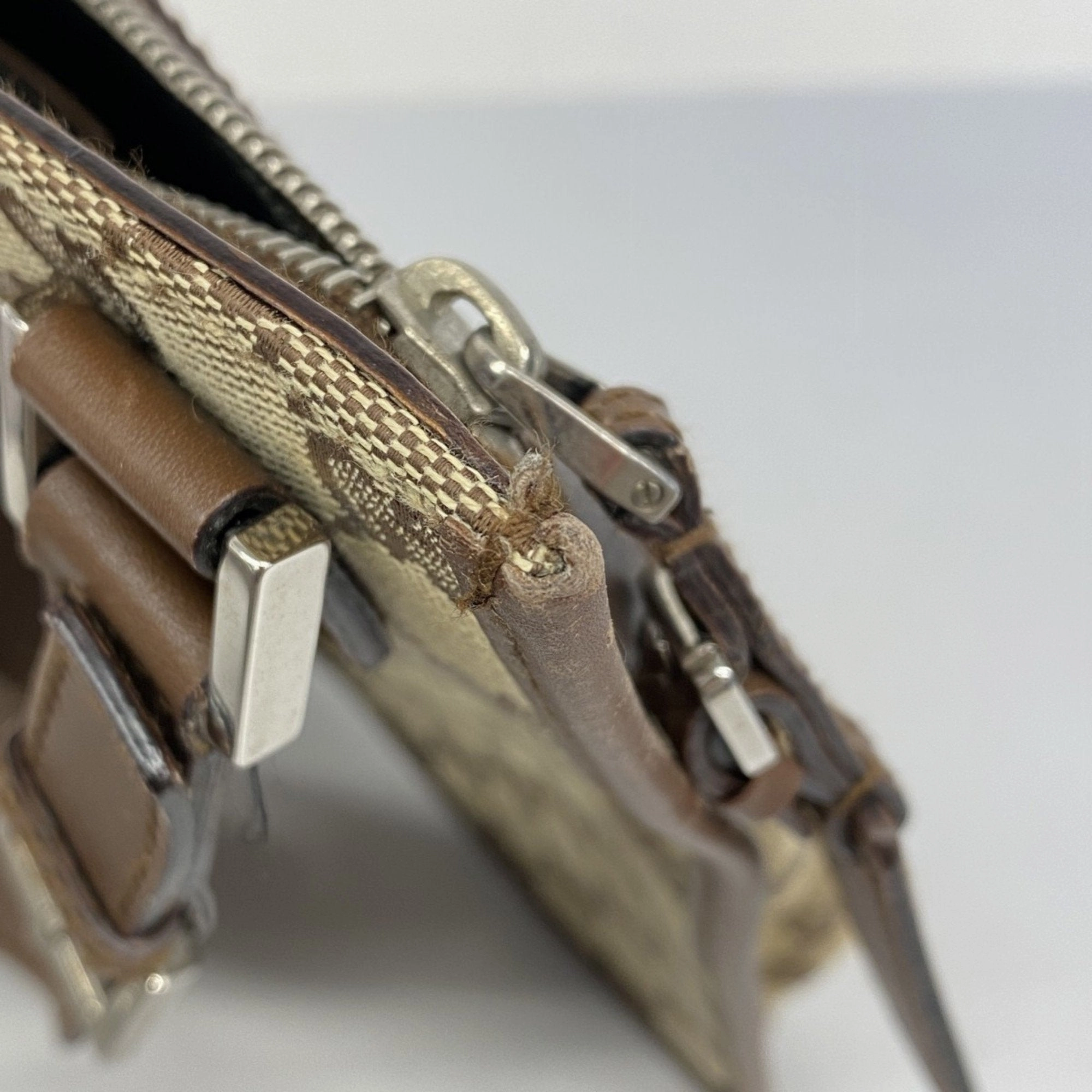 Gucci Brown Canvas Shoulder Bag ()