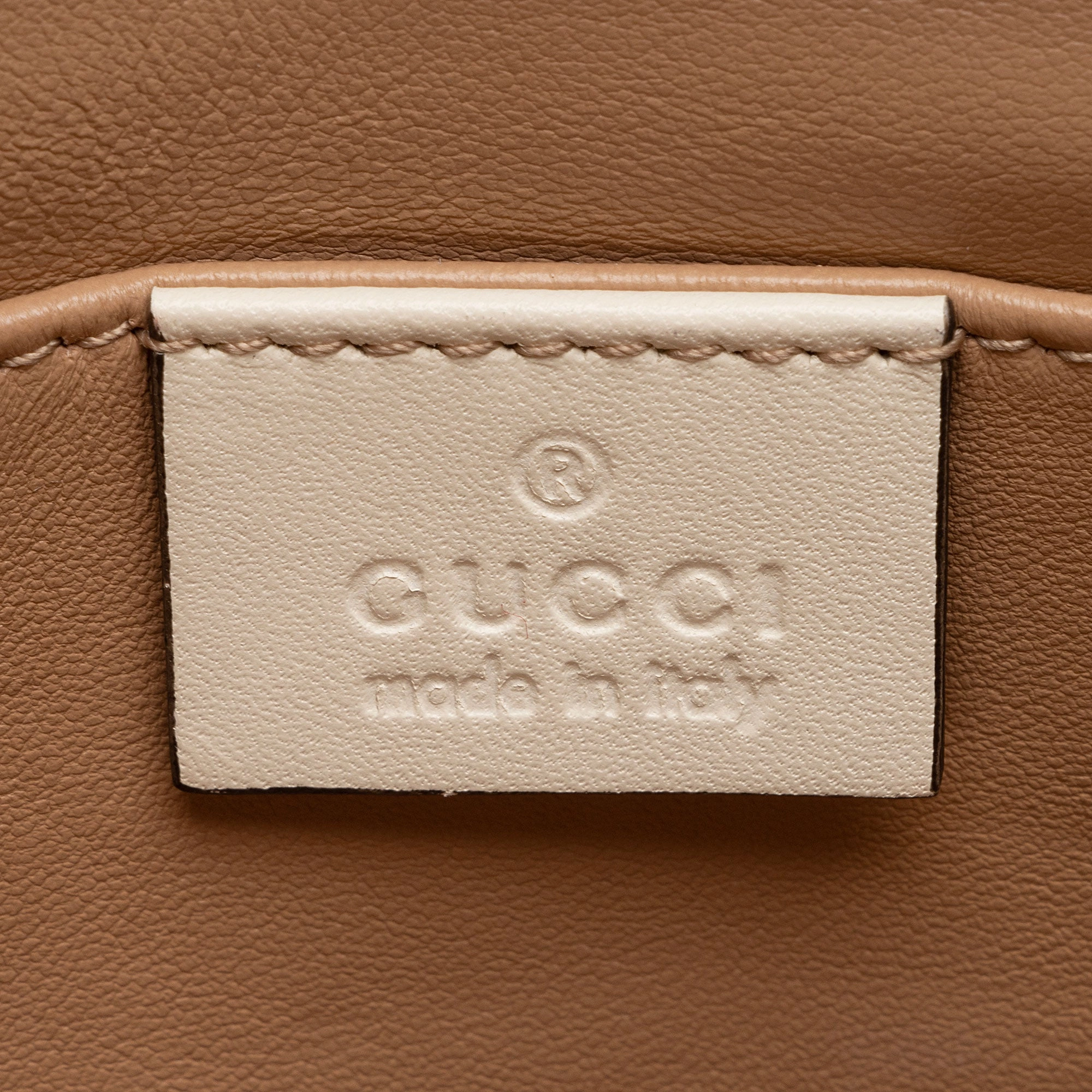 Gucci Calfskin Pearl Bee Broadway Mini Shoulder Bag (SHF-vh1WnC)